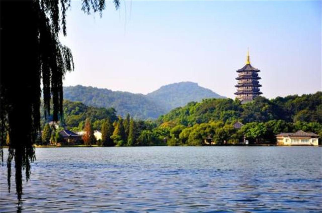 Yurong West Lake Cottage Resort Hotel Hangzhou Esterno foto